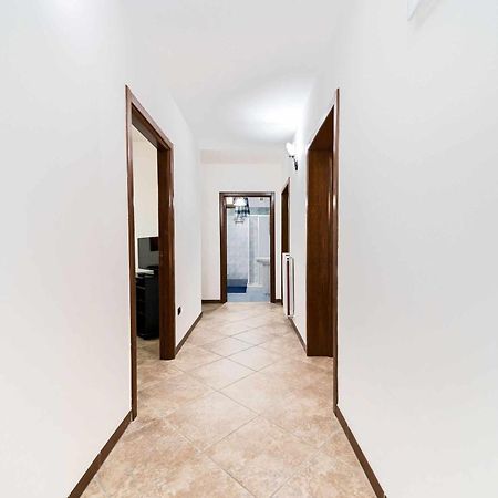 Villa Claudia By Vivimy Parabita Exteriér fotografie