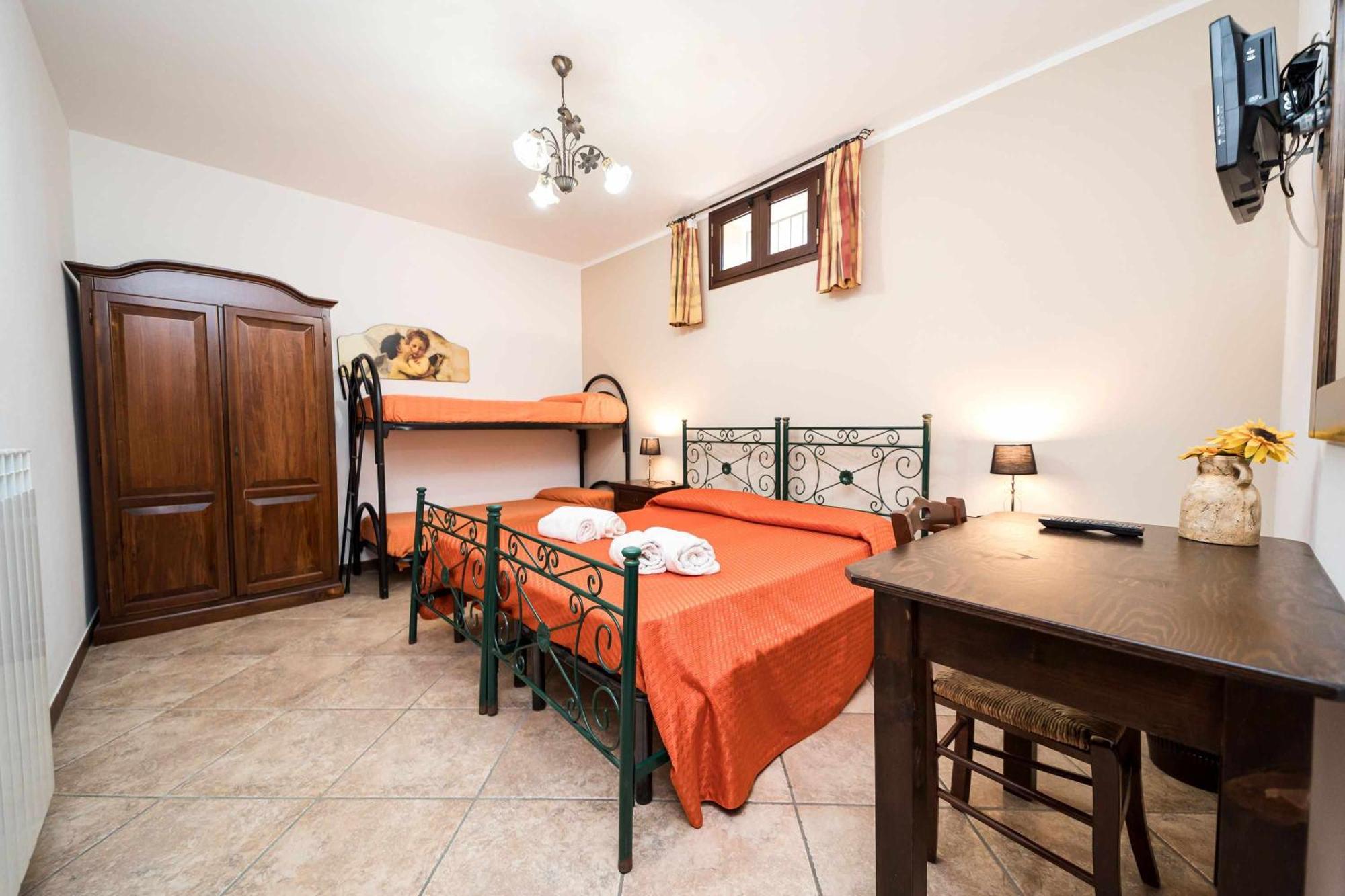 Villa Claudia By Vivimy Parabita Exteriér fotografie